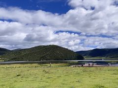 -普达措国家公园