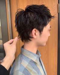 -一東造型烫发染发