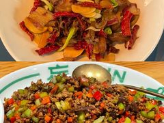 -一坐一忘云南菜(嘉里中心店)