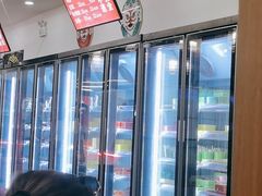 -杨老板·海鲜集市火锅·鲜切牛肉(中防万宝店)