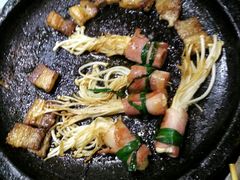 -韩红石板肉(范西路店)