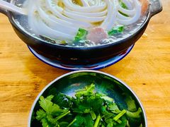 -贵州沾水米线(学田湾店)