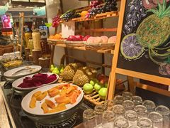 -东方红海鲜百汇(国际大厦店)