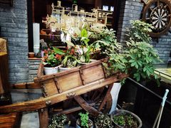-苹果树下艺术餐厅(宋庄店)