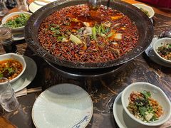 -老哥门肥肠鱼(鱼嘴店)