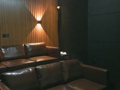 -极光点播影院(天一广场国购店)