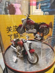 -乐高品牌旗舰店(人民广场店)
