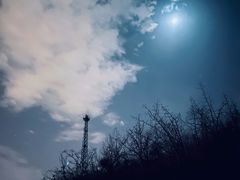-鬼笑石后山停车场