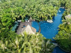 -三亚湾海居铂尔曼度假酒店