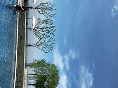 -上海滴水湖皇冠假日酒店