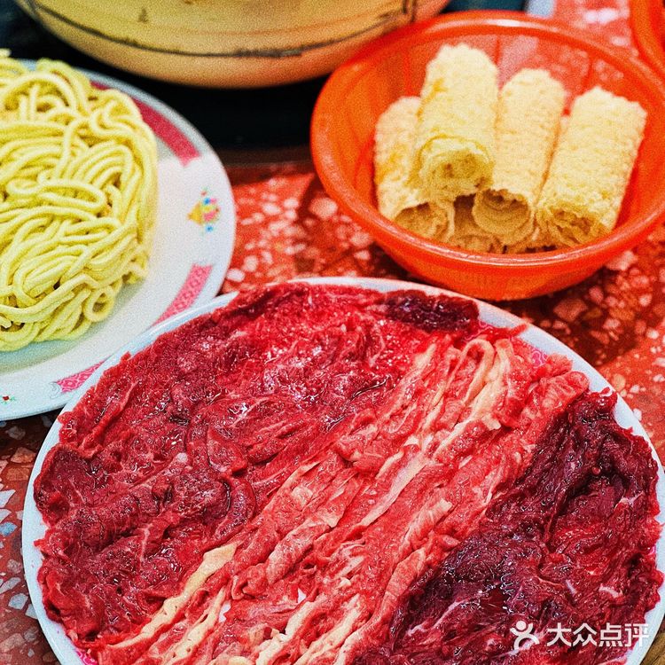 吃牛腩煲还得来富天添，香到爆‼️