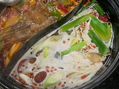 -灌县老妈砂锅串串香(万科红生活广场店)