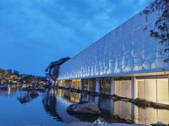 -罗红摄影艺术馆