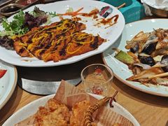 -青瓦餐厅·生鱼片·韩园烤肉(西塔店)