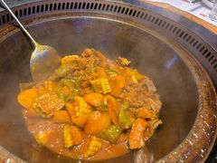-山河屯铁锅炖·非遗东北菜(南山店)