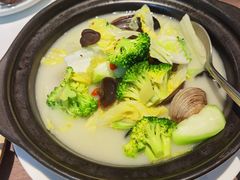 -港丽餐厅(来福士店)