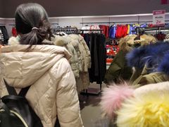 -唯品会(北京国瑞城店)