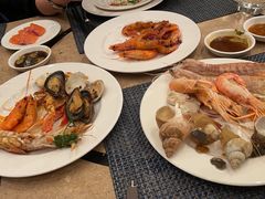 -怡聚轩全日制自助餐厅(大中华喜来登酒店)