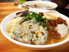 牛腩配鱼滑-荔林食店(西华路店)