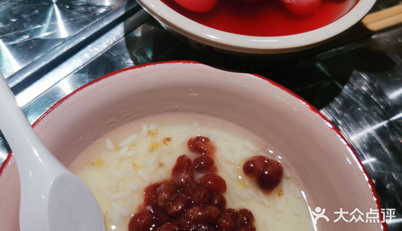 爆热闹大排档：半年不到，来三次了！
