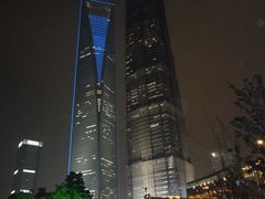 -陆家嘴空中步行连廊