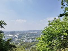 -灵岩山风景区