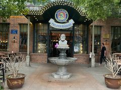 -宝莱纳啤酒花园餐厅PAULANER BRAUHAUS Nanjing(广州路店)