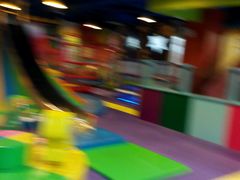 -酷洛小镇(步步高新天地购物广场店)