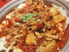 -龙巢盱眙龙虾·牛蛙·烧烤宵夜(八卦岭店)