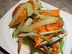 -沪小胖小龙虾(淮海中路旗舰店)