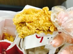 -肯德基(南京站A2检票口楼上)