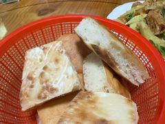 -美顺香食府鱼头老店(雪野湖店)