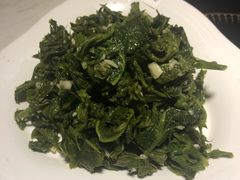 干锅牛蛙-蛙蛙叫干锅年代(簋街总店)