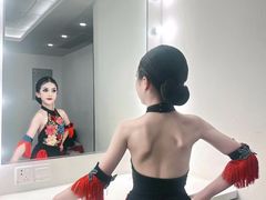 -小荧星艺校(大宁分校)
