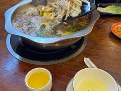 -大理.老字号渝记酸萝卜乌鱼(古城总店)