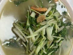 -健跳小海鲜(人民路店)