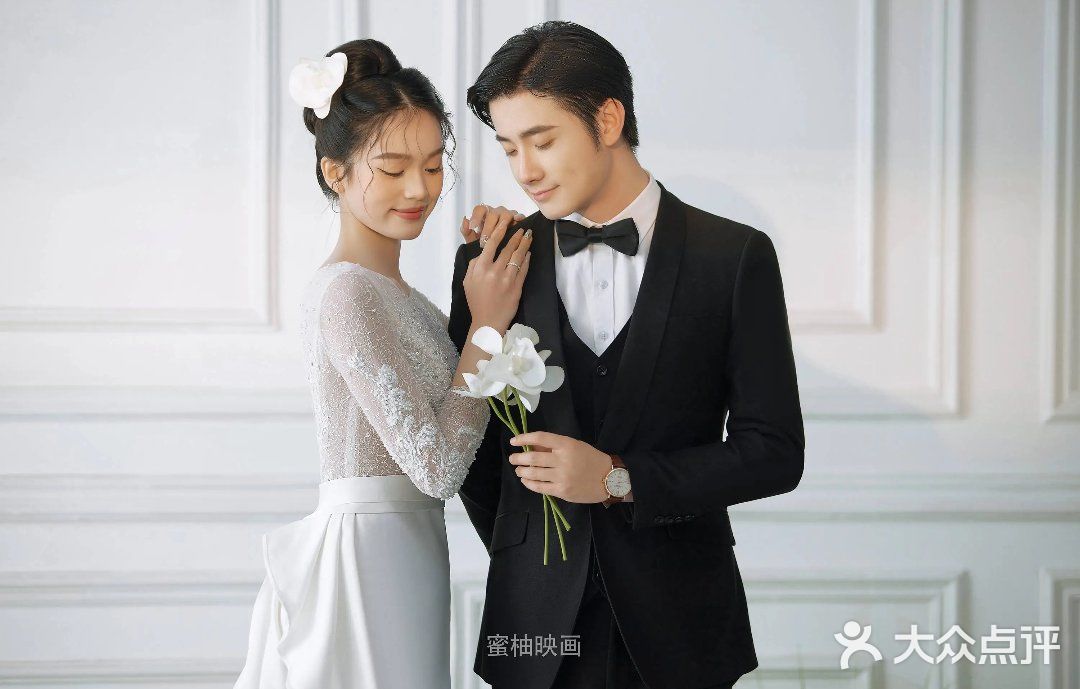 蜜柚映画婚纱摄影(双井店)图片