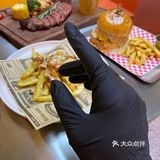 天津手工汉堡大军又添一名成源🍔swag street