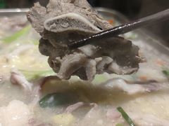 -聚汇三少·龙虾·中餐厅(莫邪路新天地店)