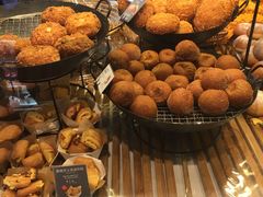 -巴黎贝甜(大宁国际商业广场店)