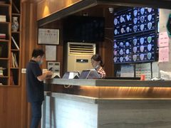 -亮亮面馆(经六路店)