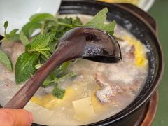 -一坐一忘云南菜(嘉里中心店)