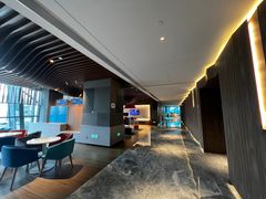 -珠海拱北口岸智选假日酒店
