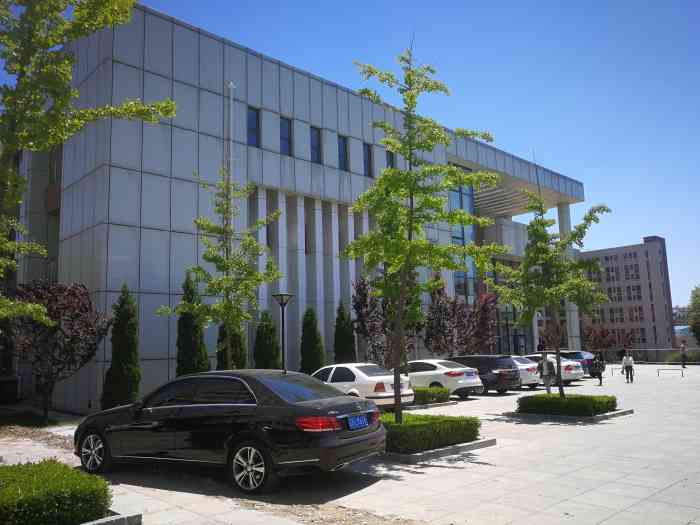 大连理工大学-博留公寓食堂-"理工大学博留公寓食堂对外也可以就餐吗?