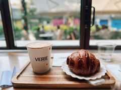 -VERIE BAKEHOUSE