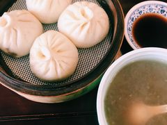 鲜肉小笼包-朱鸿兴面馆(镇湖店)