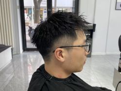 -H·Y HAIR SALON烫发·染发·造型