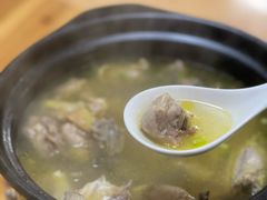 -阿峰饭店·本地土菜馆·农家土鸡煲·一品神仙鸡(报福店)