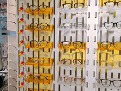 -目艮眼镜SHOWROOM(品牌集合店)