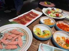 -明洞阿姨·韩式酱蟹烤肉·创意料理(三元桥店)